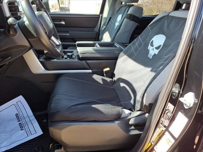 2023 Toyota TUNDRA 4X4 SR5