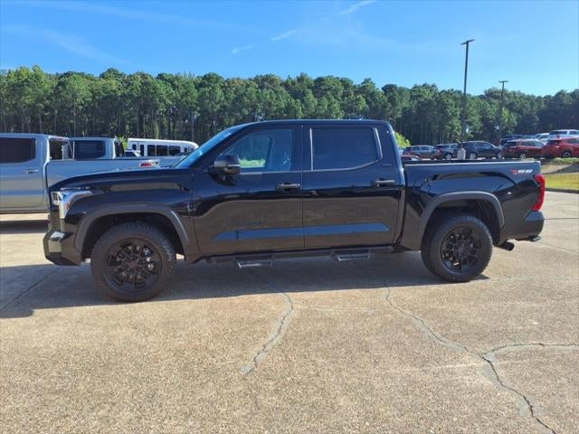 2023 Toyota TUNDRA 4X4 SR5