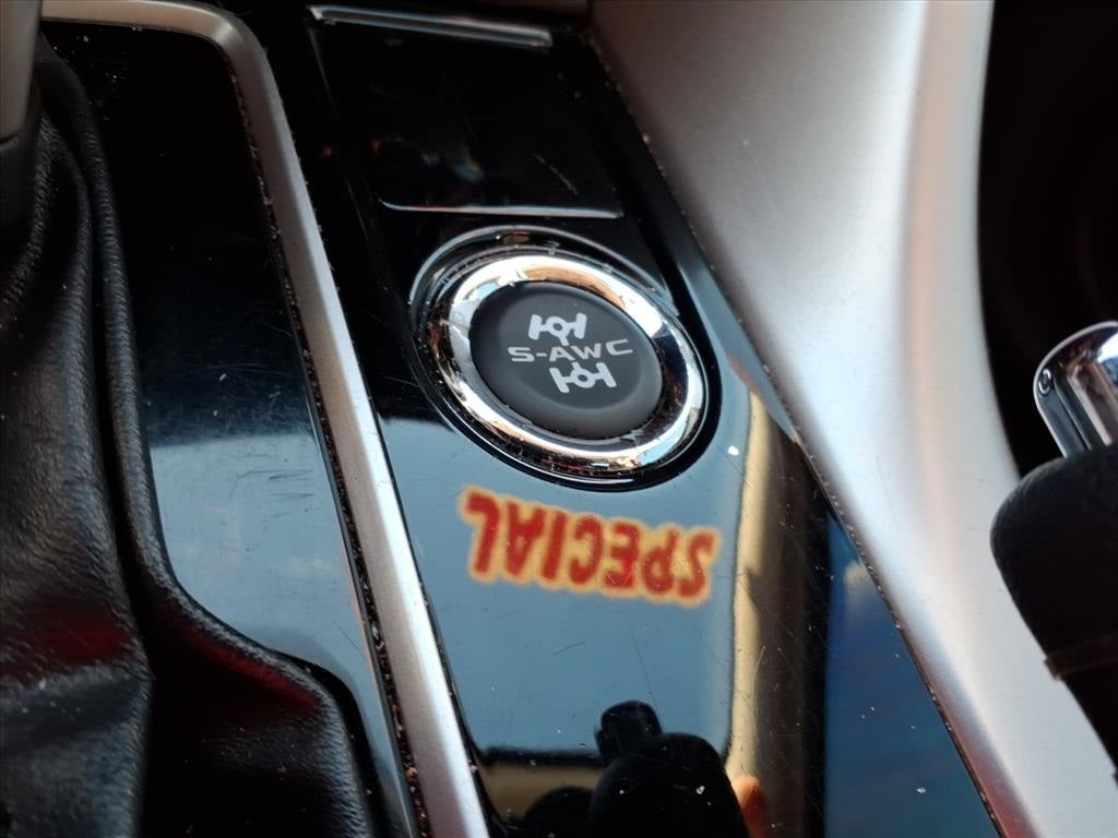 2018 Mitsubishi Eclipse Cross LE