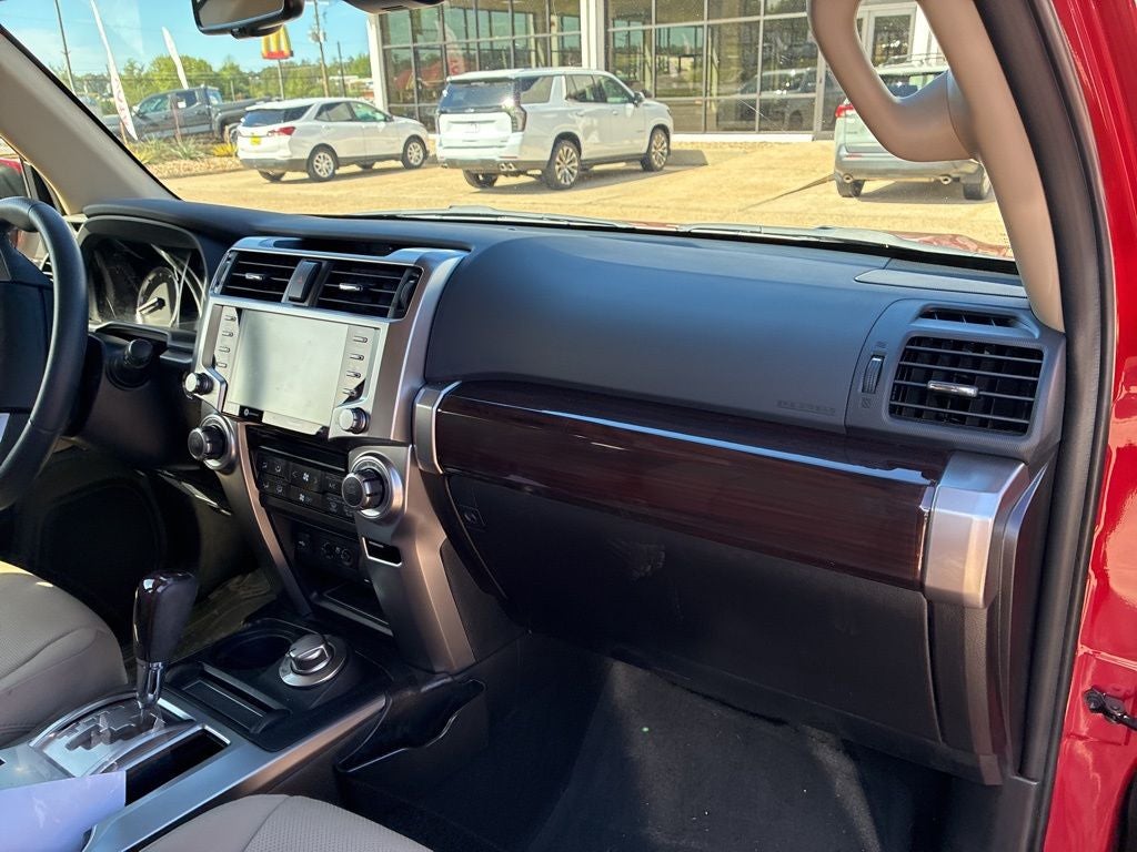 2024 Toyota 4RUNNER Limited