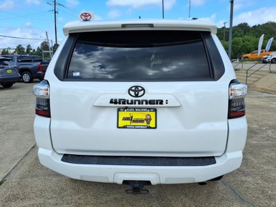 2022 Toyota 4Runner SR5