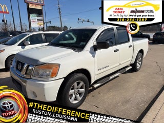 2012 Nissan Titan SV