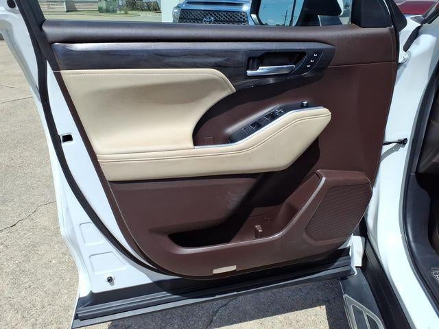 2021 Toyota Highlander Platinum
