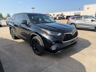 2023 Toyota Highlander LE