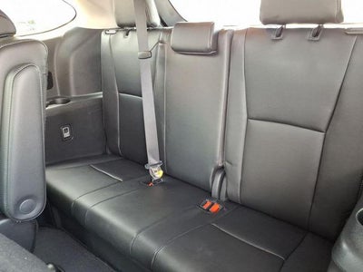 2025 Toyota Highlander Platinum