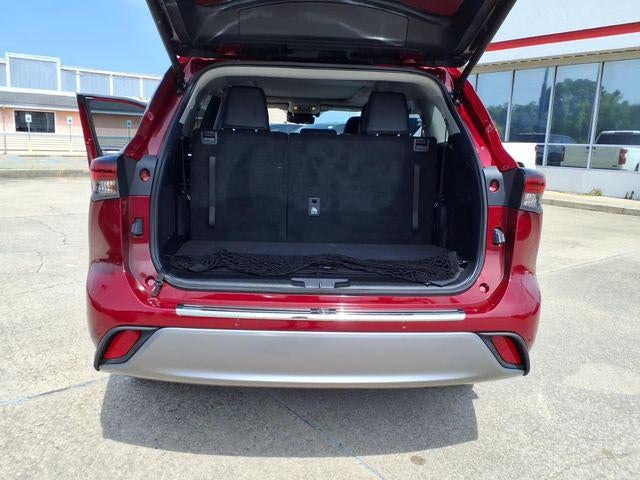 2025 Toyota Highlander Platinum