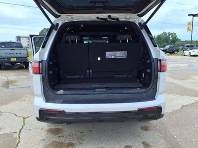 2024 Toyota Sequoia Platinum