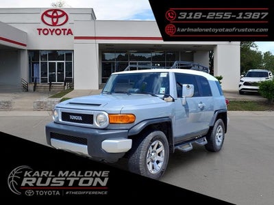 2014 Toyota FJ Cruiser Base