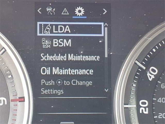 2016 Toyota Land Cruiser Base