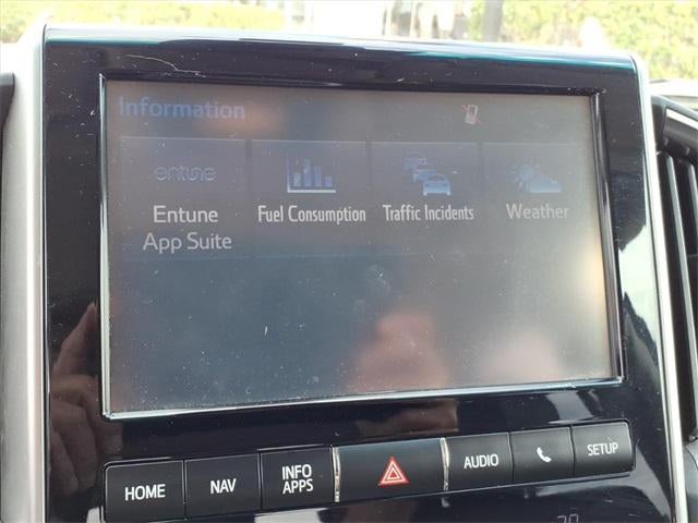 2016 Toyota Land Cruiser Base