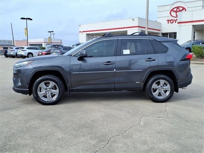 2025 Toyota RAV4 Hybrid LE