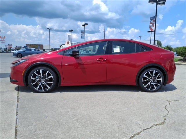 2026 Toyota Prius Plug-in Hybrid XSE